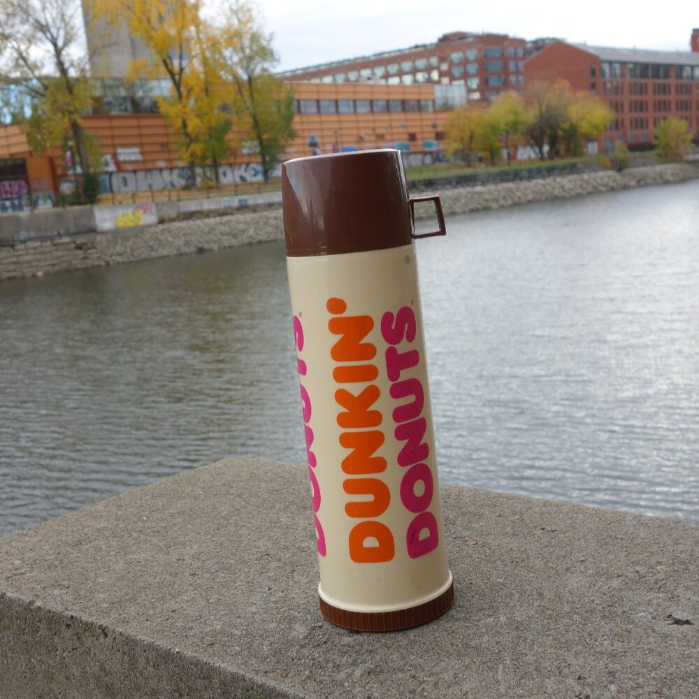 Vintage Dunking Donuts Canadian Thermos Products Toronto/A Brand of Vacuum Bottl